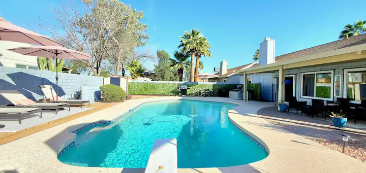 Modern house with a small pool in Chandler, AZ