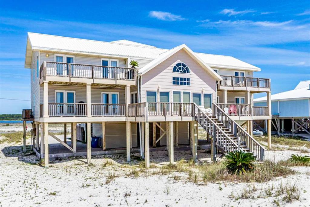 big house vacation rental in Gulf Shore AL