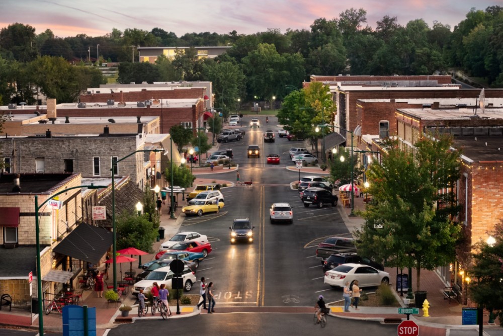 Airbnb Management in Farmington, AR