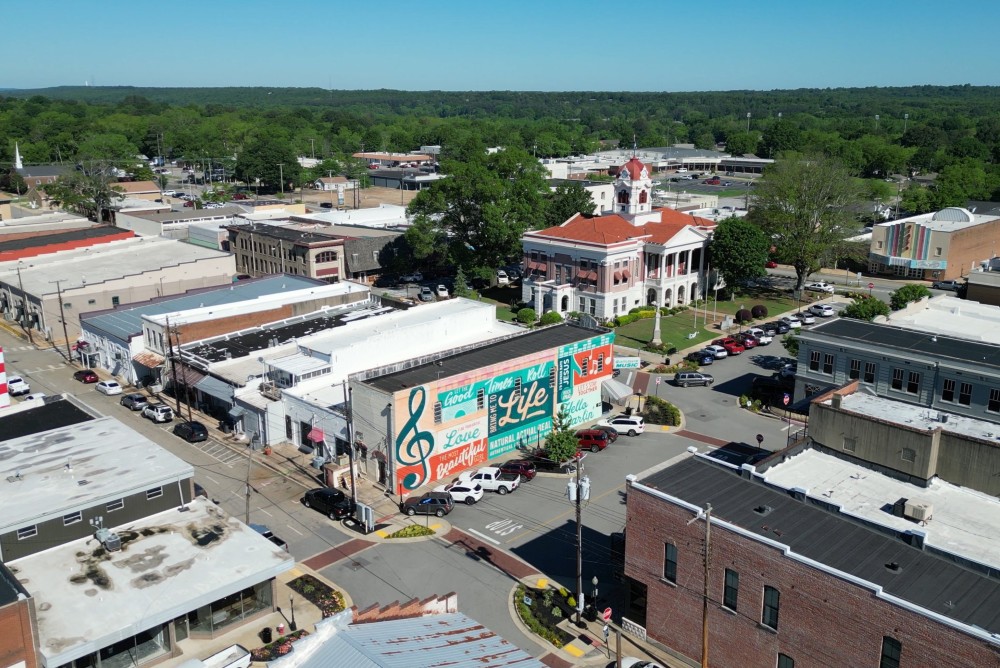 Airbnb Management in Searcy, AR