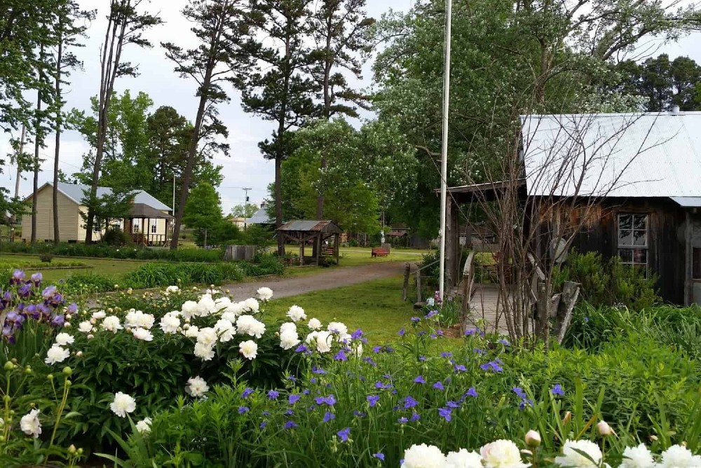 Vacation Rental Property Management in Searcy, Arkansas