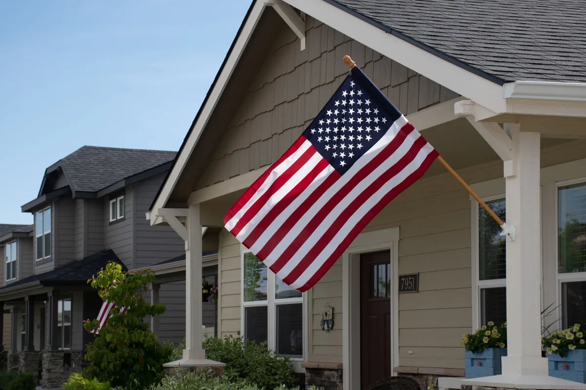 Airbnb Property Management in Cedar Lake, Indiana: 7 Companies Compared