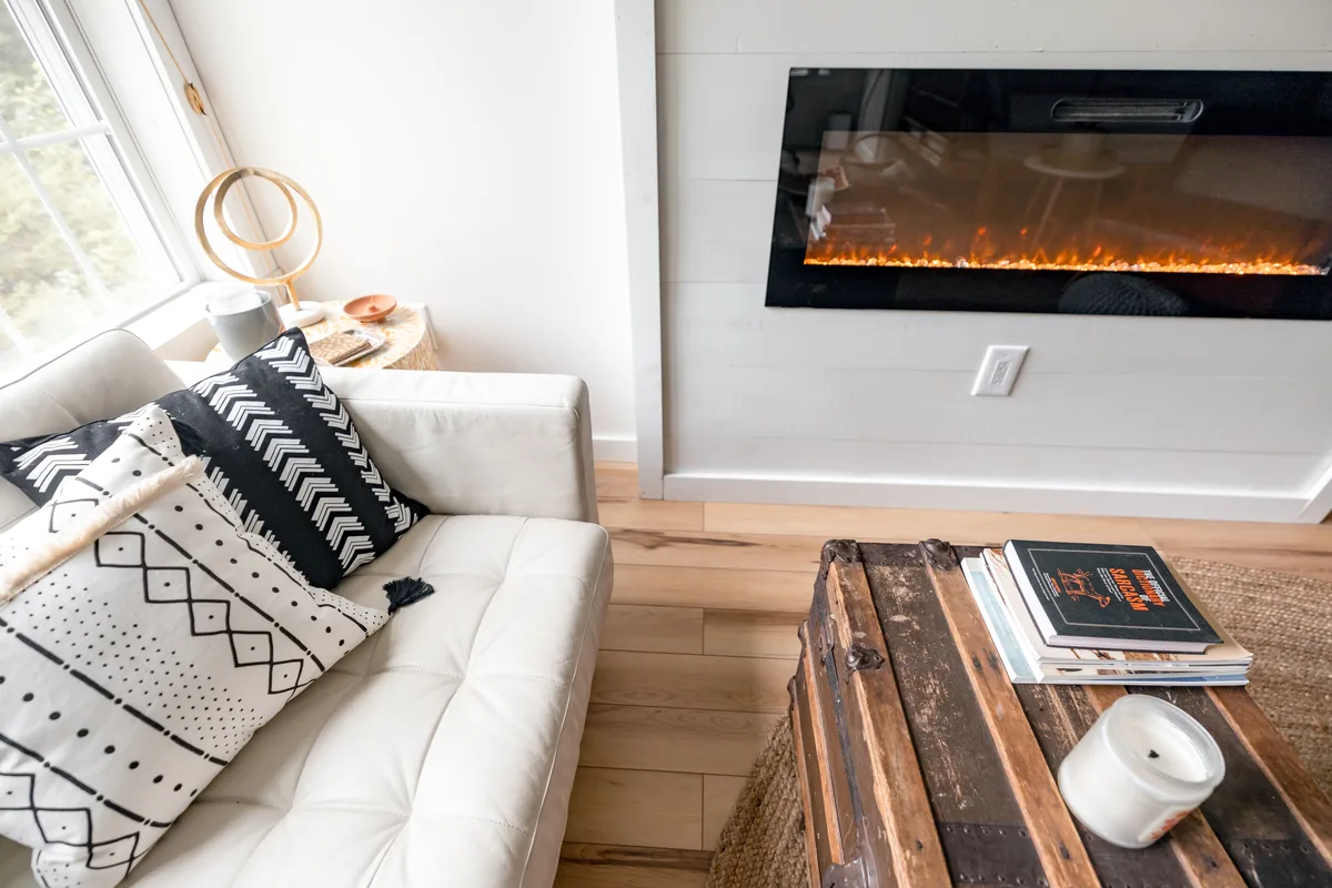 Airbnb Property Management in Shorewood, Illinois: 7 Companies Compared