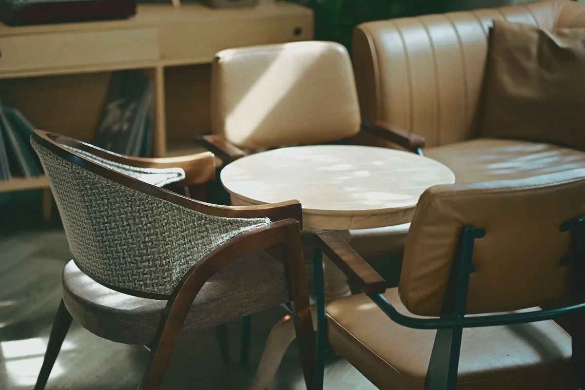 Mid-century modern living room