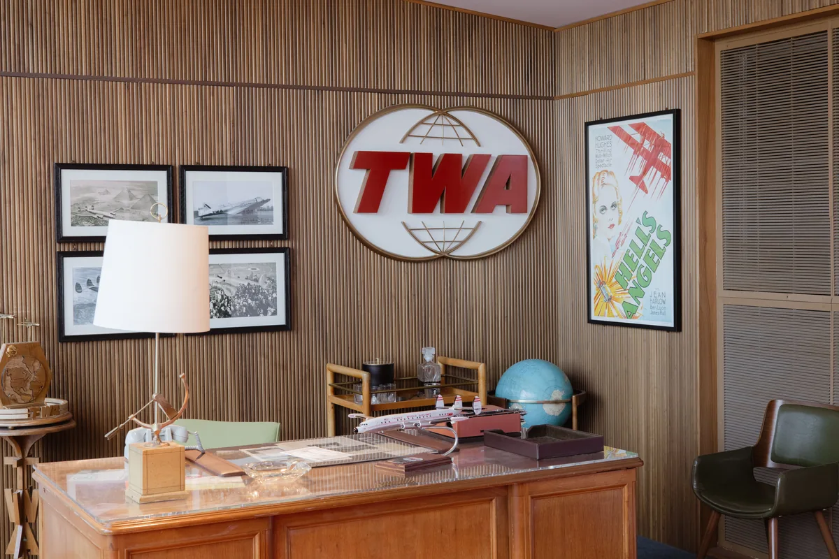 Mid-century modern living room