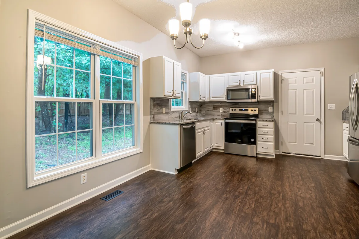 Airbnb Property Management in Palos Hills, Illinois: 7 Companies Compared