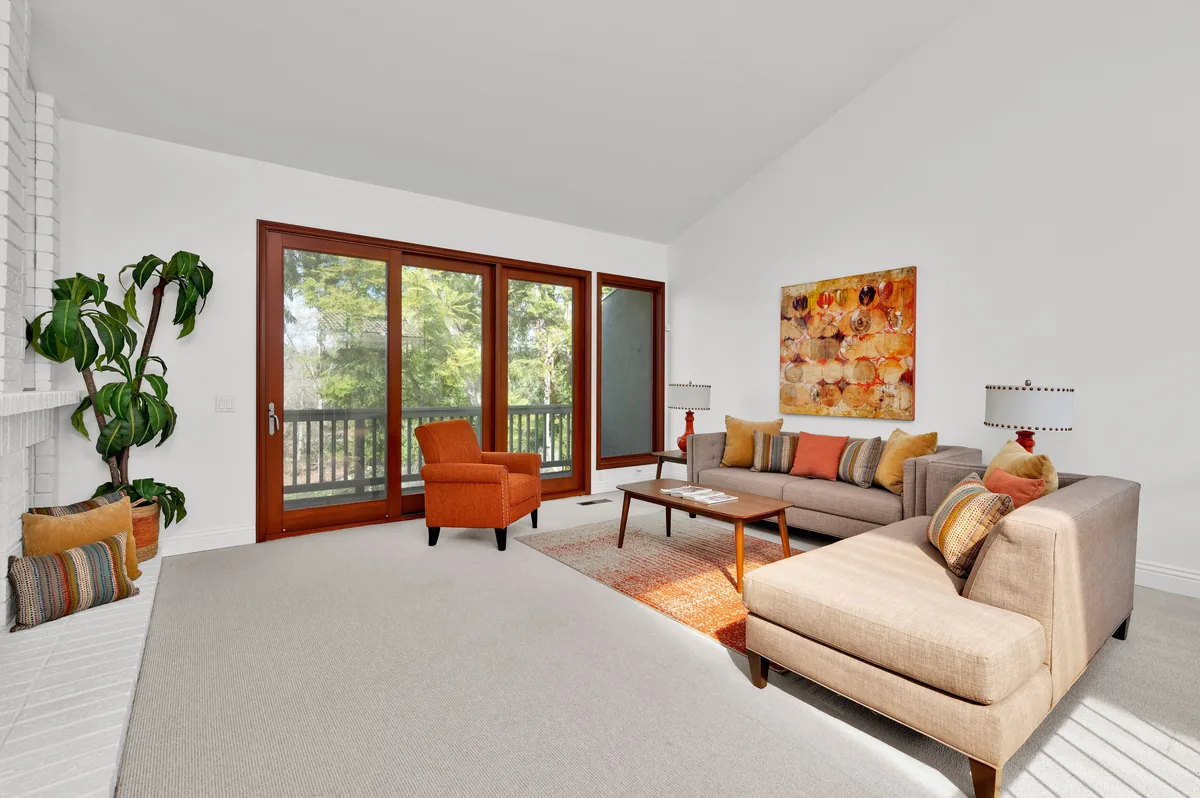 Living room with natural daylight