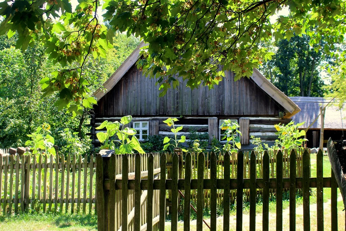 Airbnb Property Management in Waukee, Iowa: 7 Companies Compared