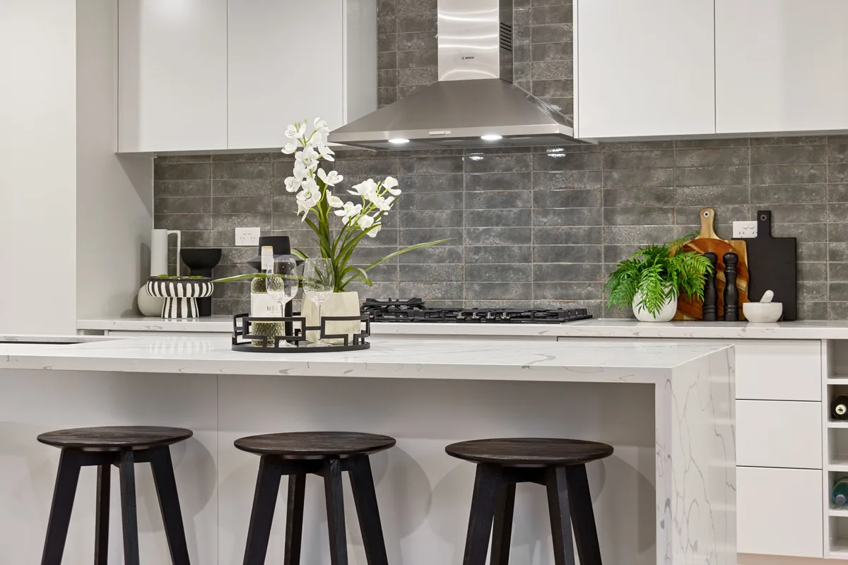 Airbnb Property Management in Amsterdam, New York: 7 Companies Compared