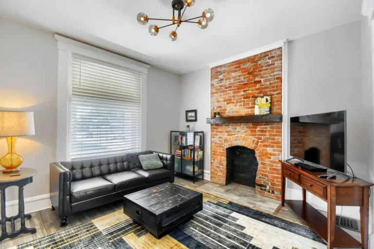 Living room in a furnished vacation rental