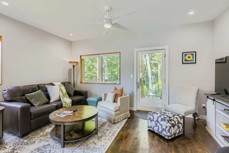 Living room in a furnished vacation rental