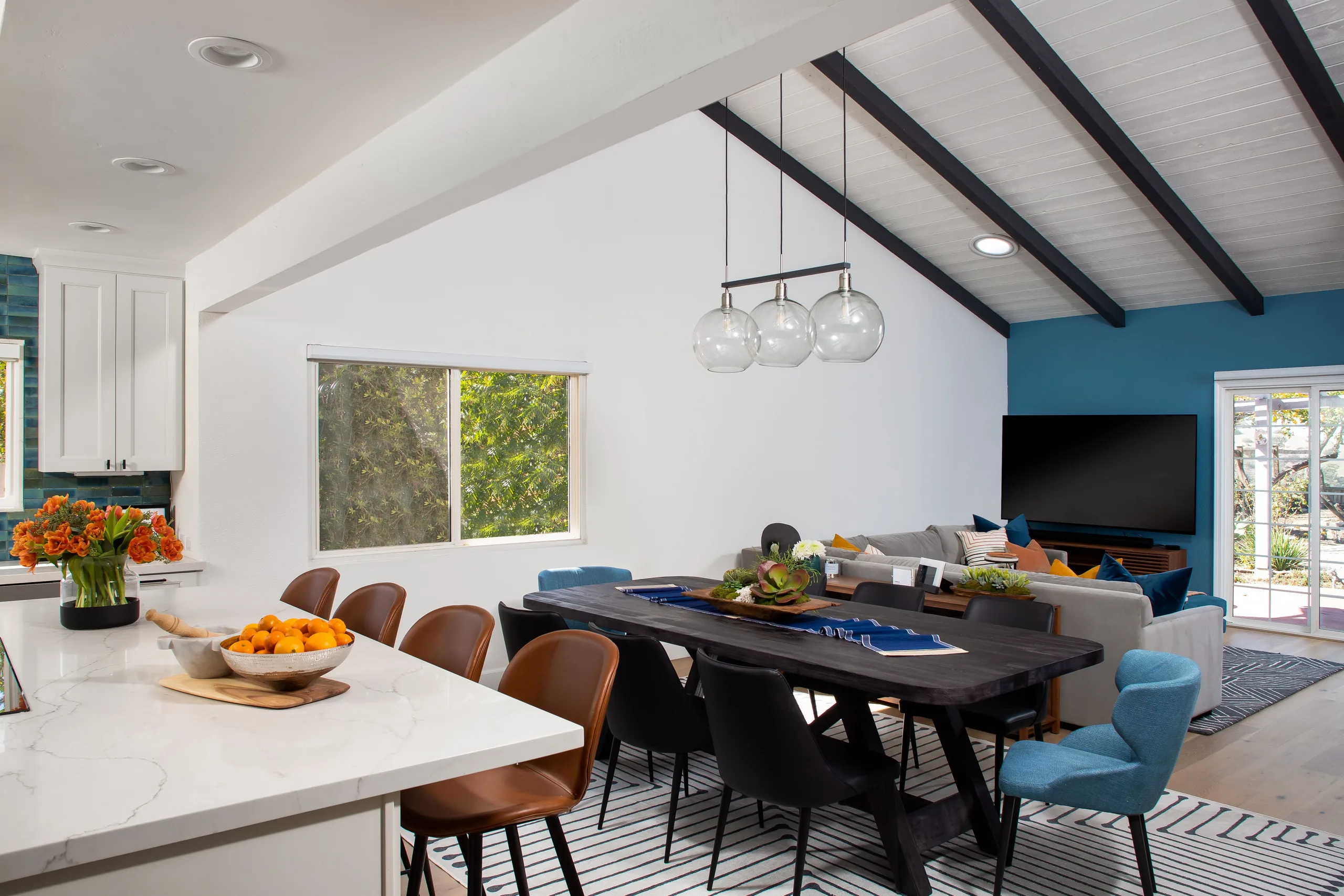 Bright open-plan living room, kitchen and dining area