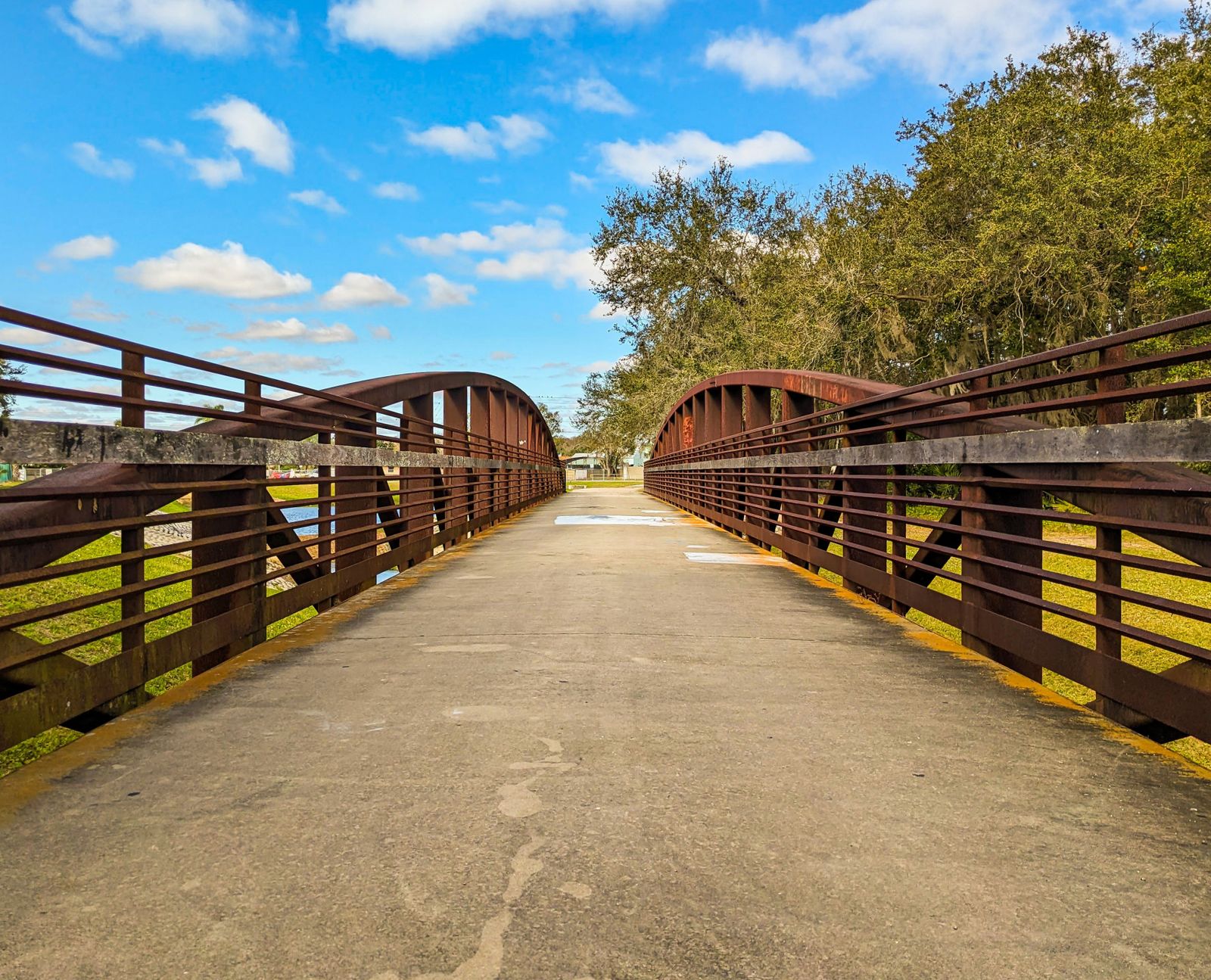 Wooden footbridge on a park trail in Kissimmee, Florida
