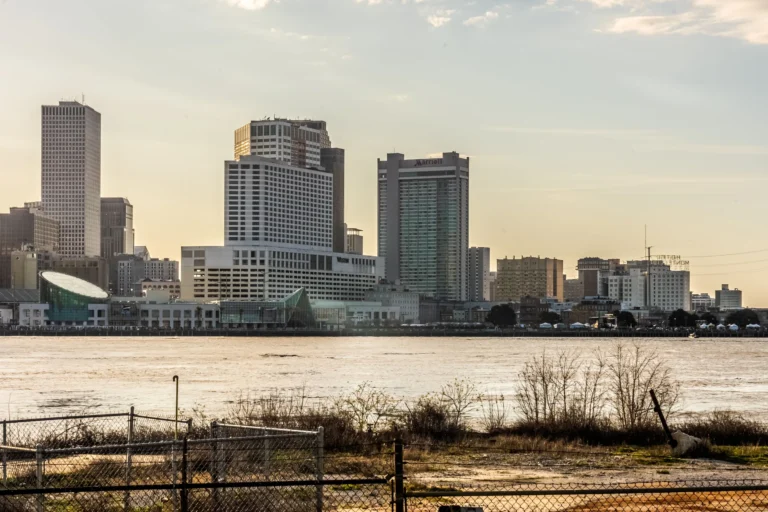 New Orleans, LA